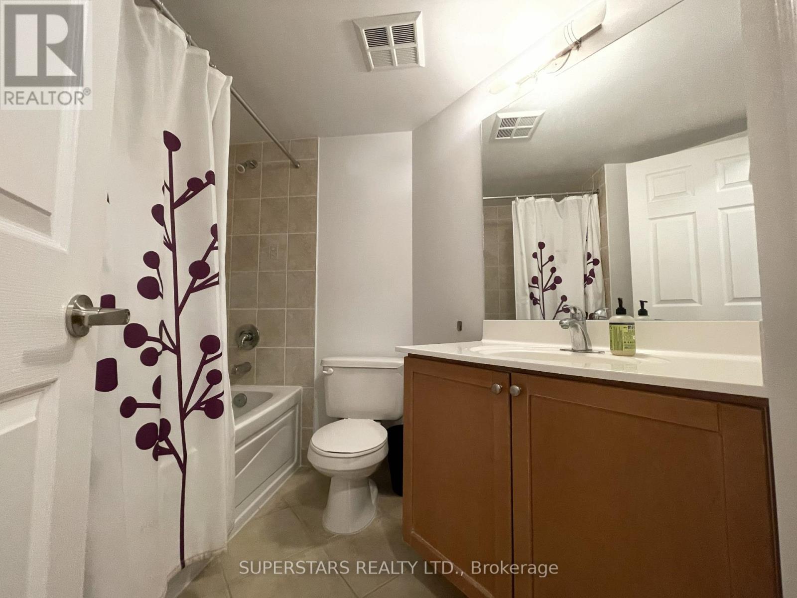 1128 - 33 Cox Boulevard, Markham, Ontario  L3R 8A6 - Photo 4 - N12942254