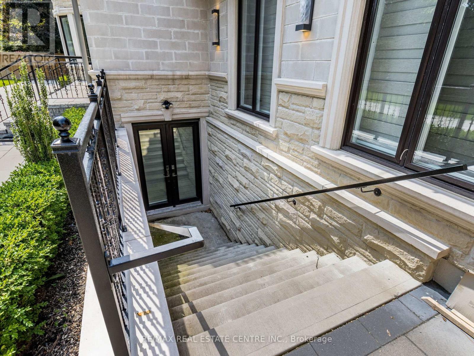 1 Huckleberry Lane S, Markham, Ontario  L3T 1C6 - Photo 43 - N12942282