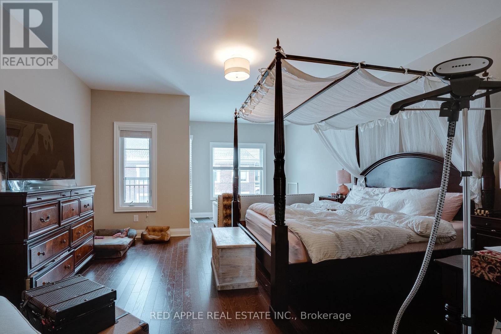 15 Dunton Lane, Richmond Hill, Ontario L4B 0G4 - Photo 10 - N12942298