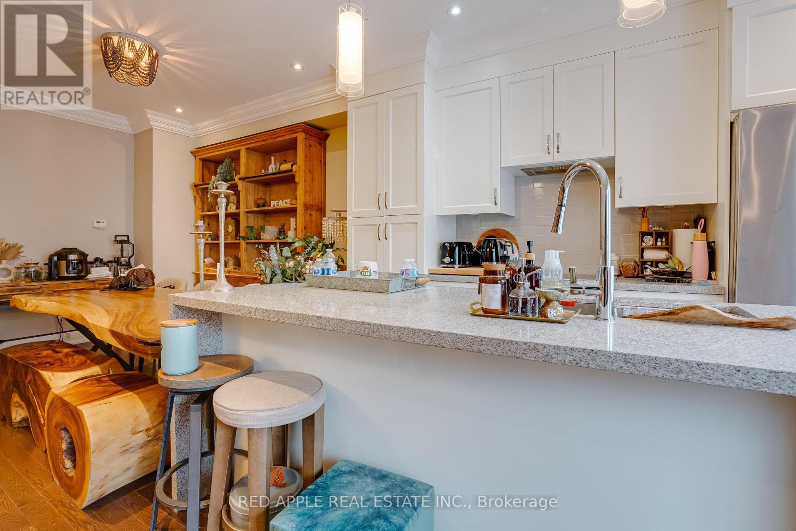 15 Dunton Lane, Richmond Hill, Ontario L4B 0G4 - Photo 6 - N12942298