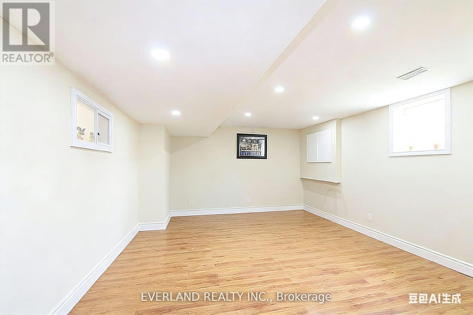 Basement - 38 Kimberly Court, Richmond Hill, Ontario  L4E 4C6 - Photo 4 - N12942322