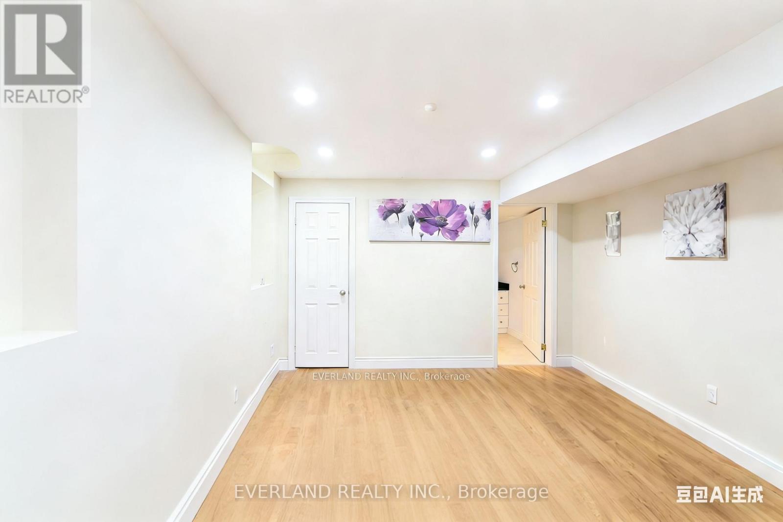 Basement - 38 Kimberly Court, Richmond Hill, Ontario  L4E 4C6 - Photo 6 - N12942322