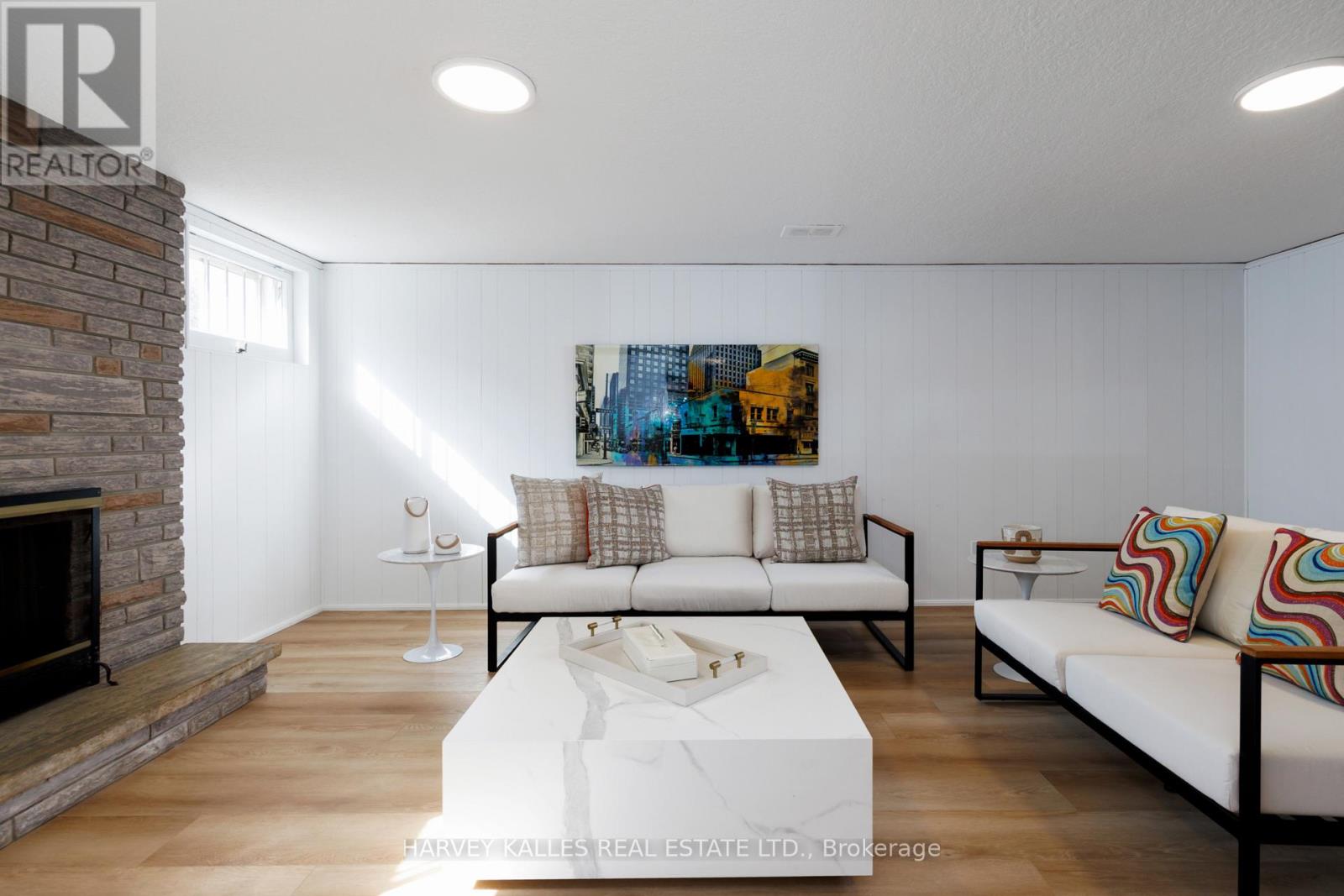 414 The Kingsway, Toronto, Ontario M9A 3V9 - Photo 31 - W12942256