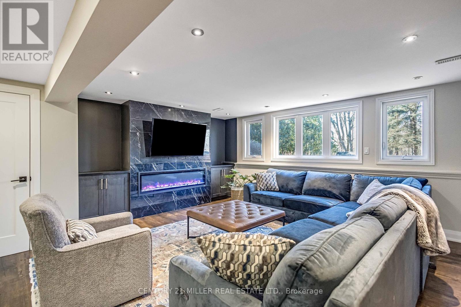 1898 Waterdown Road, Burlington, Ontario  L7P 0T2 - Photo 27 - W12942262