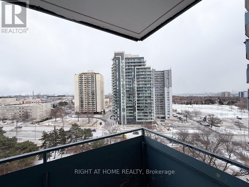 1010 - 1442 Lawrence Avenue W, Toronto, Ontario  M6L 1B2 - Photo 12 - W12942318