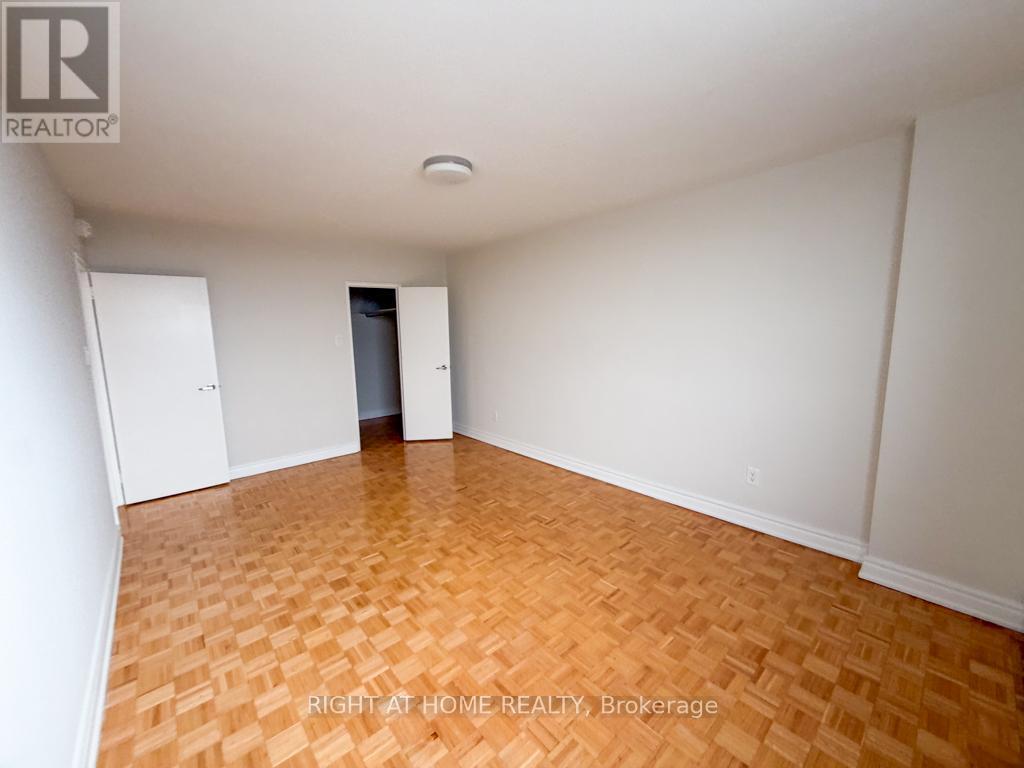 1016 - 1442 Lawrence Avenue W, Toronto, Ontario  M6L 1B2 - Photo 15 - W12942324