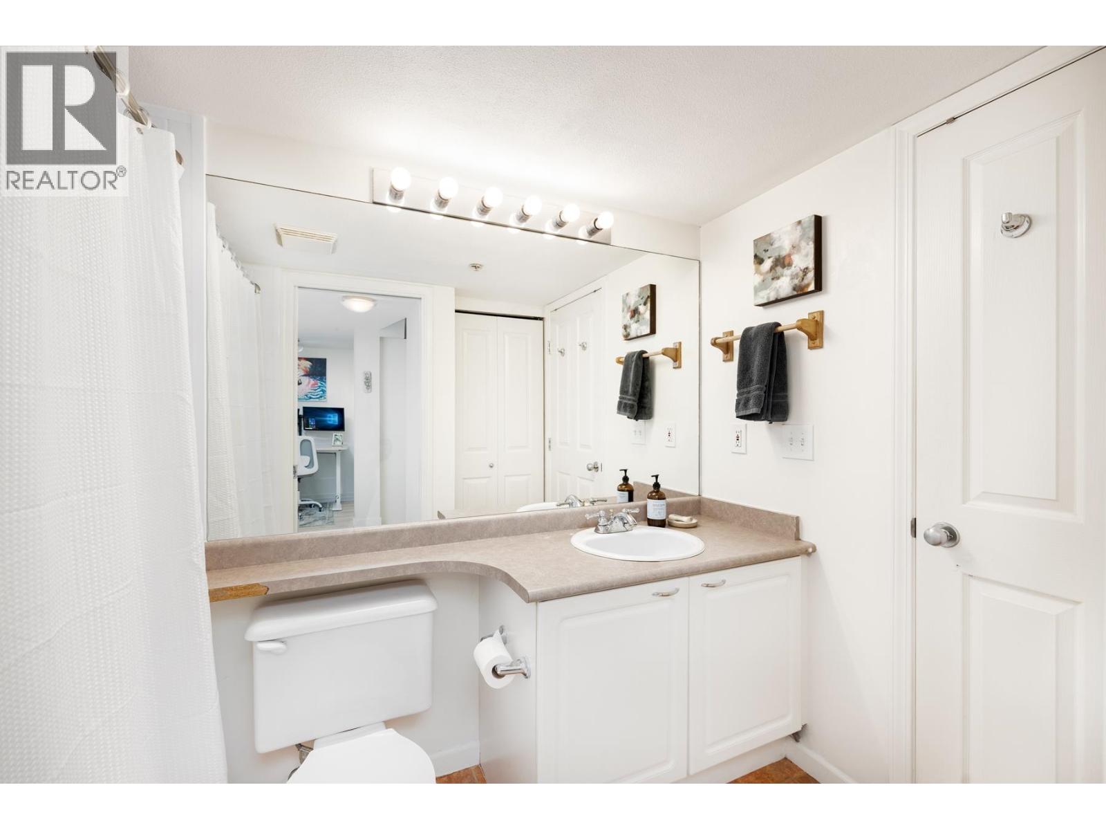 207 5355 Boundary Road, Vancouver, British Columbia  V5R 6G2 - Photo 15 - R3105213