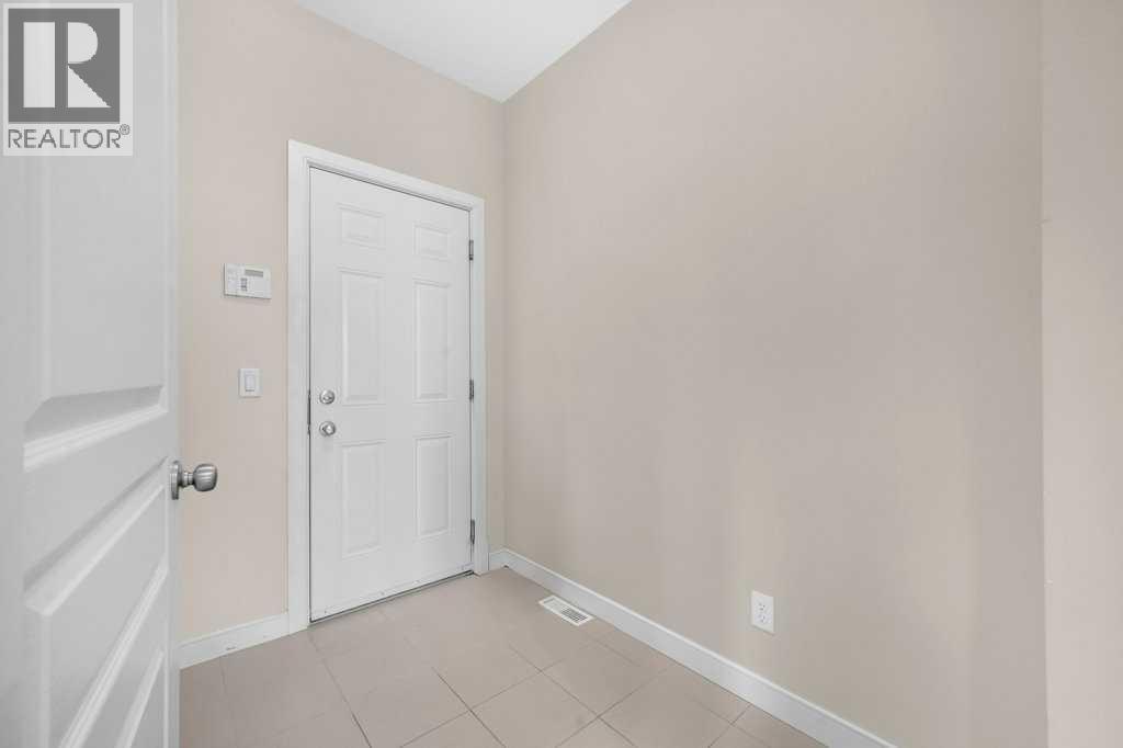 54 Redstone Mews NE, Calgary, Alberta  T3N 0N5 - Photo 21 - A2258182