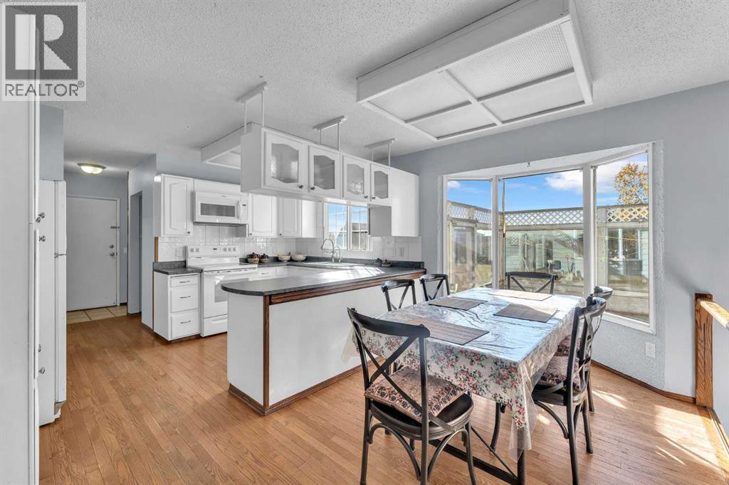 233081 Glenmore View Road, Rural Rocky View County, Alberta  T2P 2G6 - Photo 17 - A2261533