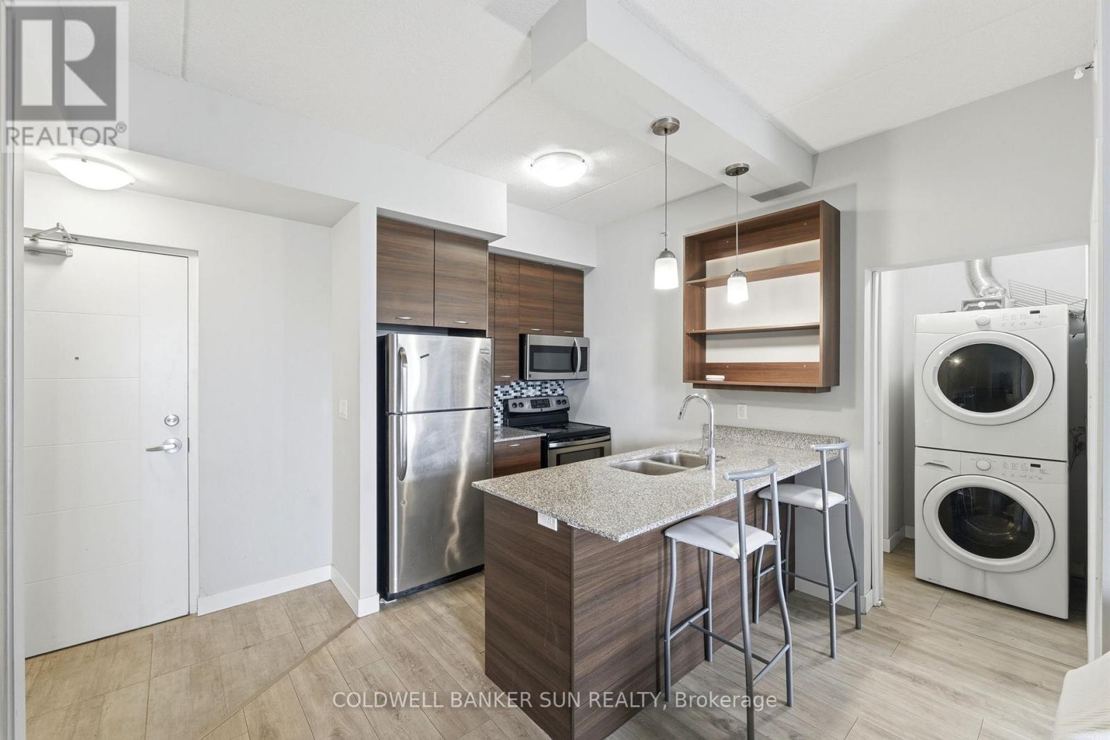 1308 - 318 Spruce Street, Waterloo, Ontario  N2L 3M7 - Photo 13 - X12942272