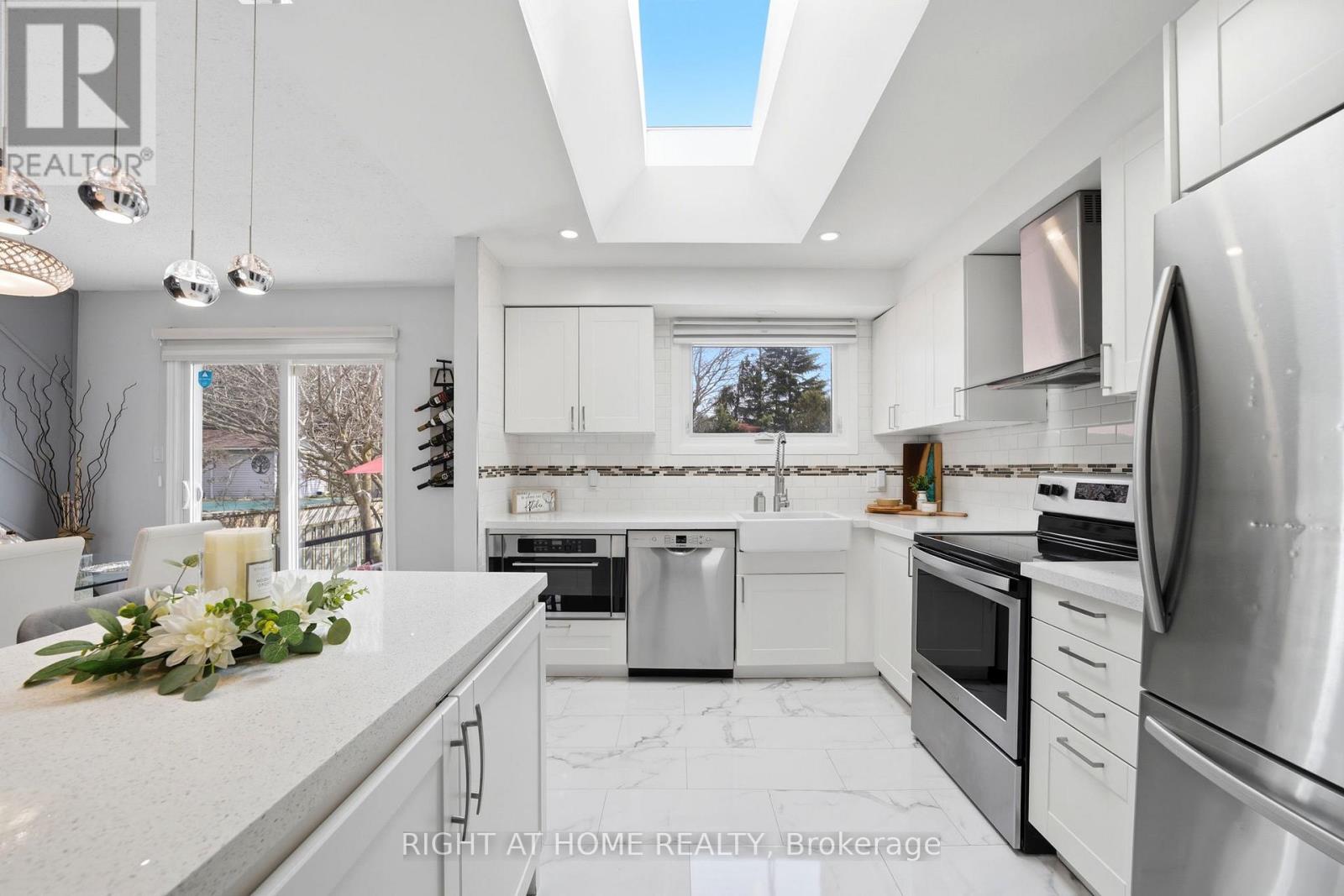 602 Willow Road, Guelph, Ontario N1H 7M5 - Photo 8 - X12942280