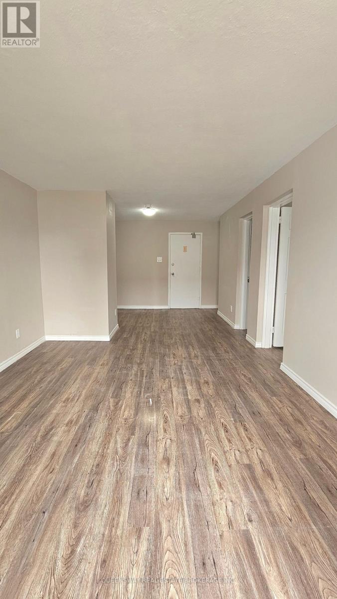 9 - 663 Barber Avenue, North Perth, Ontario  N4W 1S4 - Photo 4 - X12942294