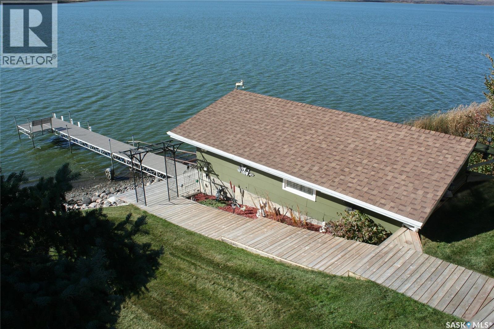 728 Elm Street, Resort Village Of Pasqua Lake, Sk., North Qu'appelle Rm No. 187, Saskatchewan  S0G 1S0 - Photo 2 - SK020490