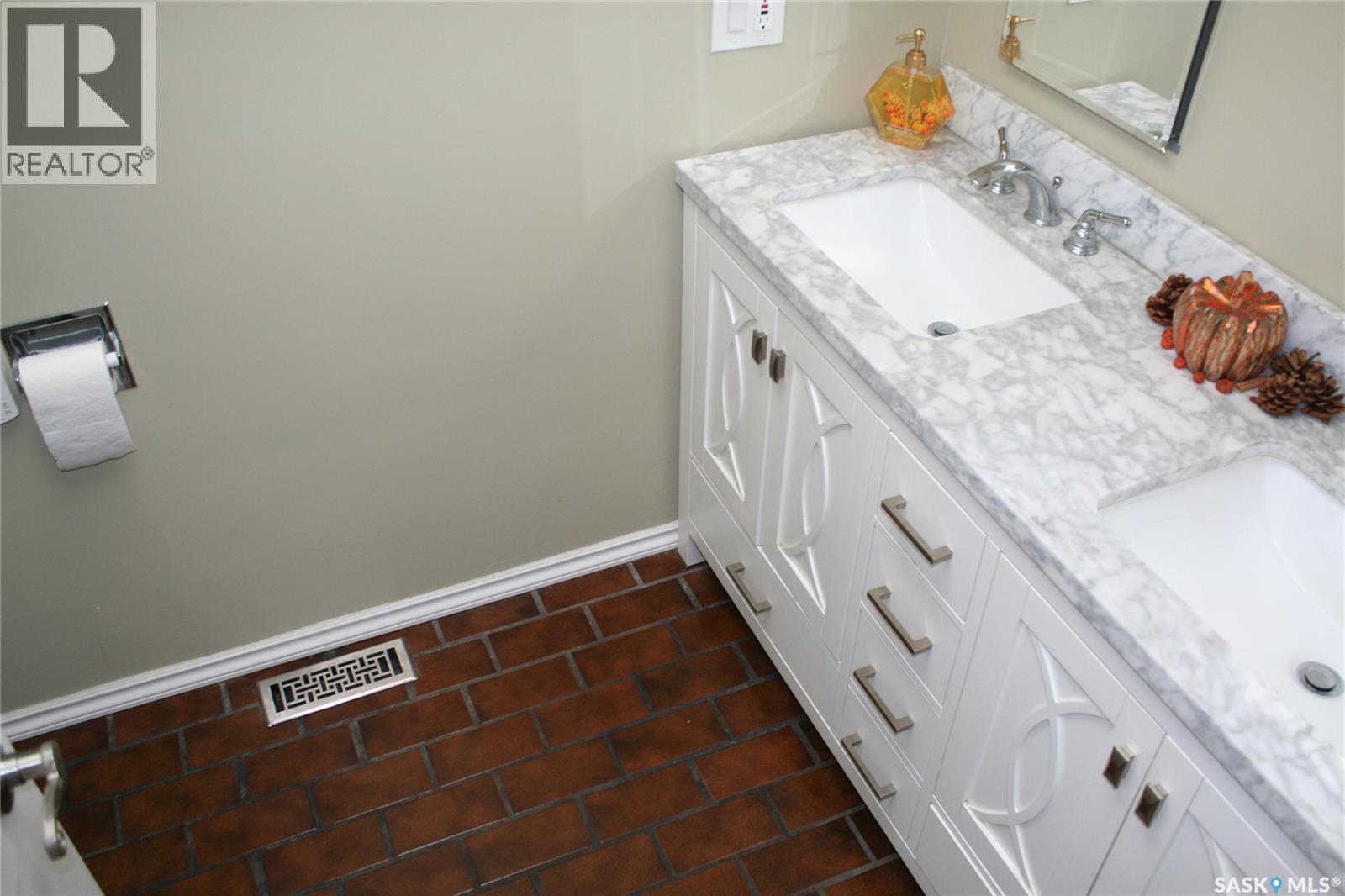 728 Elm Street, Resort Village Of Pasqua Lake, Sk., North Qu'appelle Rm No. 187, Saskatchewan  S0G 1S0 - Photo 21 - SK020490