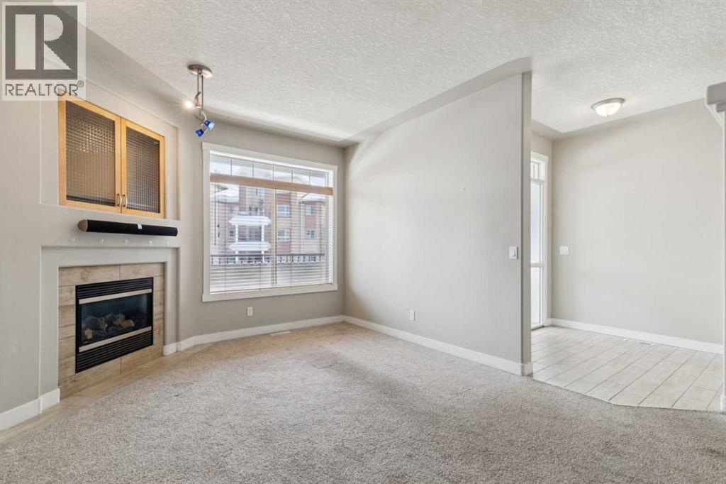 39 Sierra Morena Landing Sw, Calgary, Alberta  T3H 4K3 - Photo 4 - A2295738