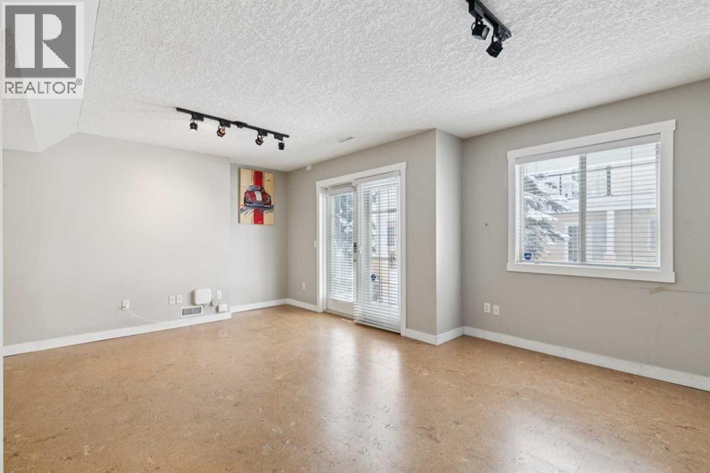 39 Sierra Morena Landing Sw, Calgary, Alberta  T3H 4K3 - Photo 33 - A2295738