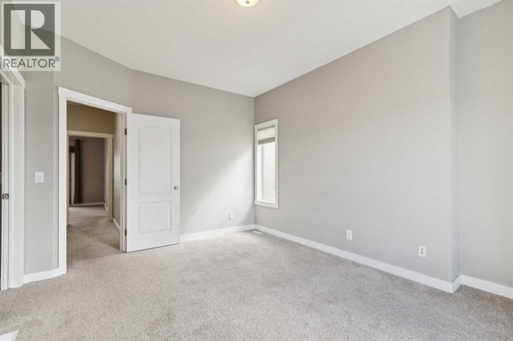 39 Sierra Morena Landing Sw, Calgary, Alberta  T3H 4K3 - Photo 20 - A2295738