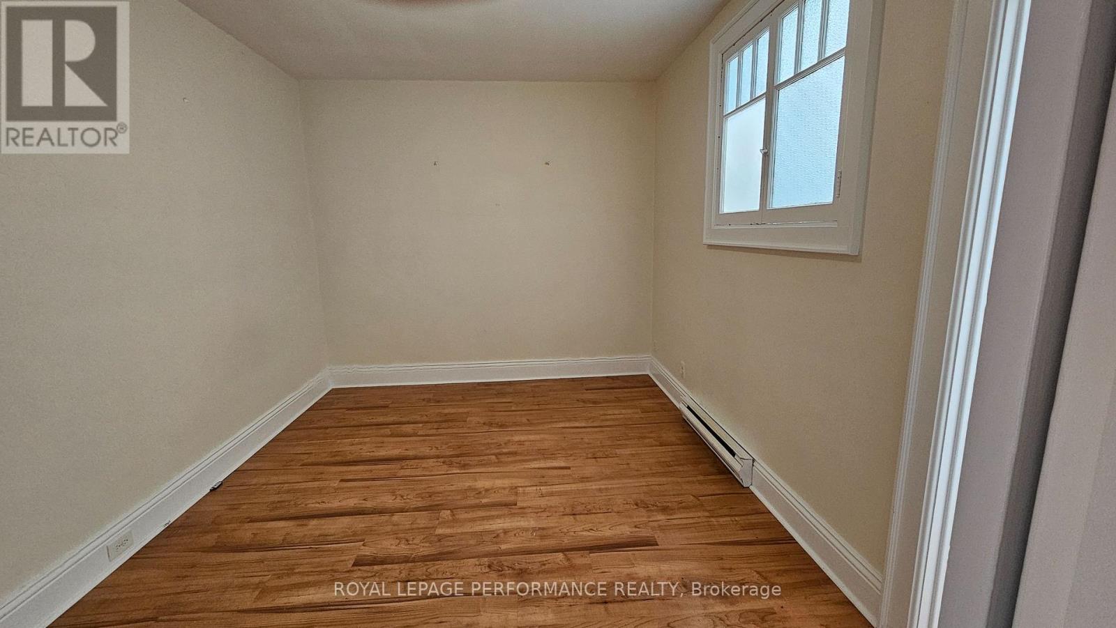 8 - 224a Pitt Street W, Cornwall, Ontario K6J 3P6 - Photo 4 - X12942386