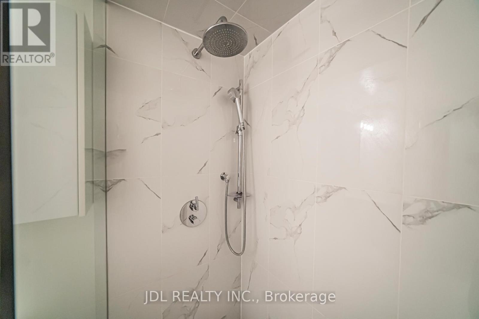 713 - 1055 Bay Street, Toronto, Ontario  M5S 3A3 - Photo 17 - C12942376