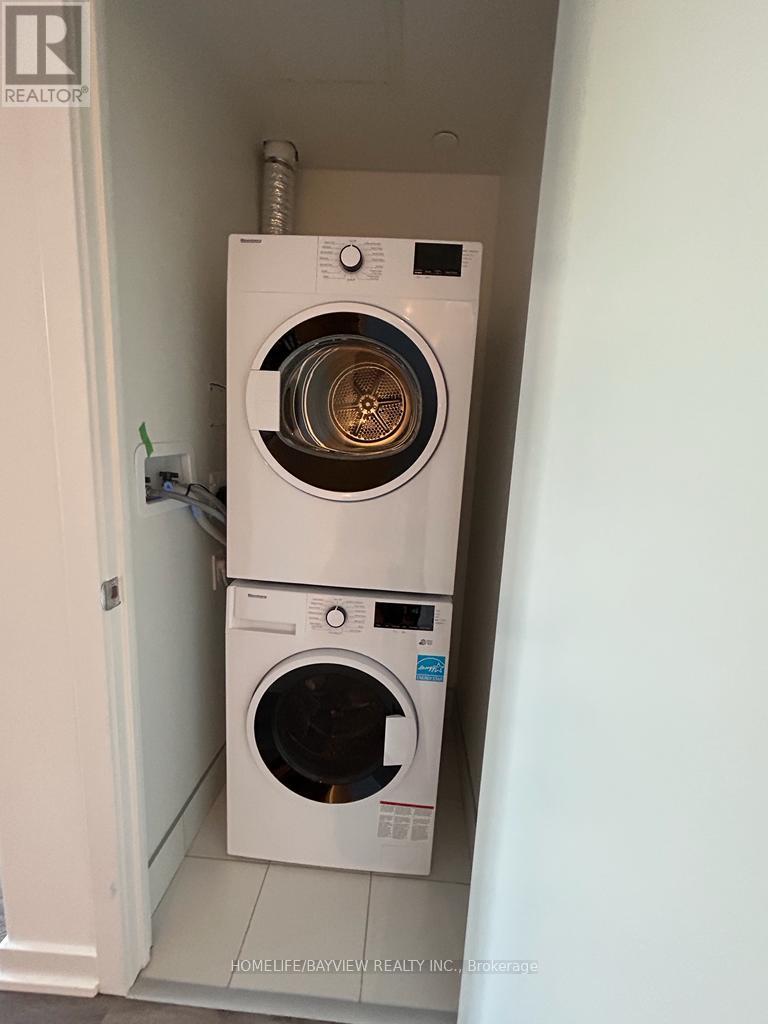 301 - 250 Lawrence Avenue W, Toronto, Ontario  M5M 1B2 - Photo 14 - C12942384