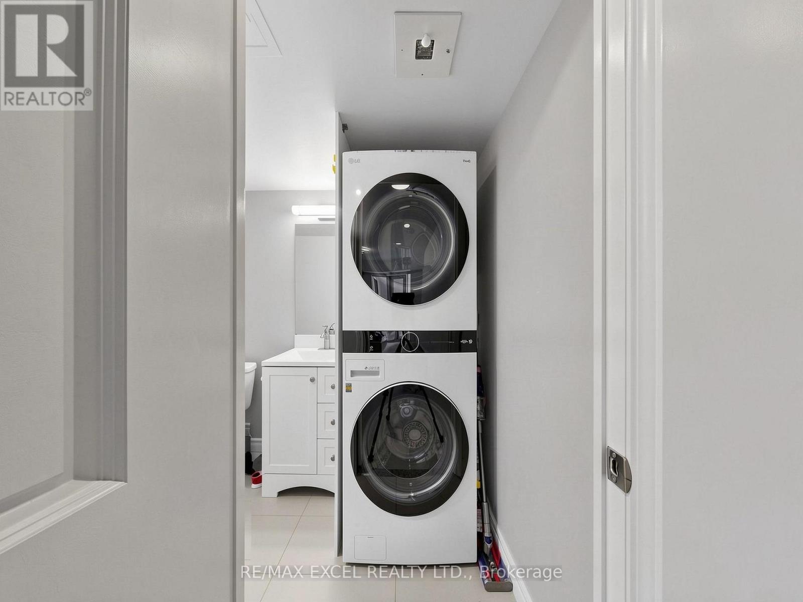 711 - 920 Sheppard Avenue W, Toronto, Ontario  M3H 0A2 - Photo 21 - C12942404