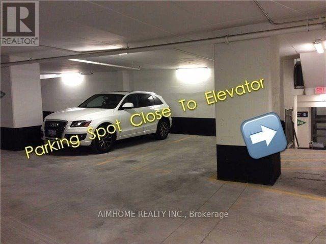 2016 - 121 Mcmahon Drive, Toronto, Ontario  M2K 0C1 - Photo 16 - C12942406