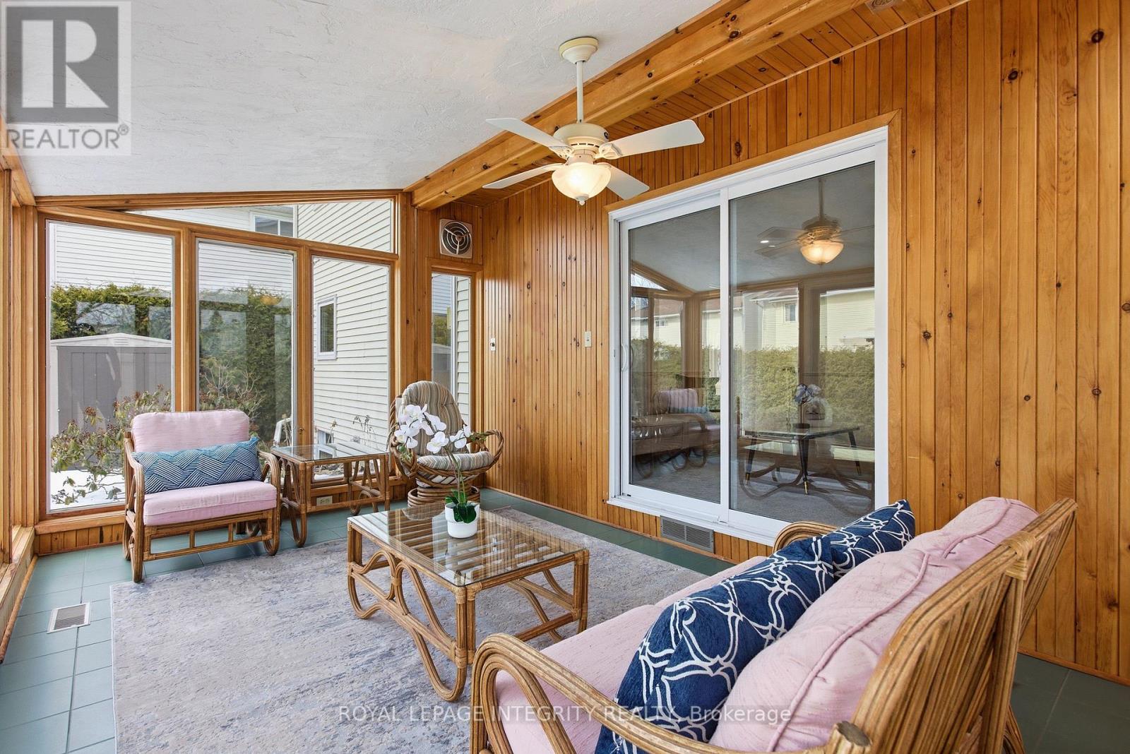 1019 Driftwood Crescent, Ottawa, Ontario  K1C 2N9 - Photo 18 - X12942354