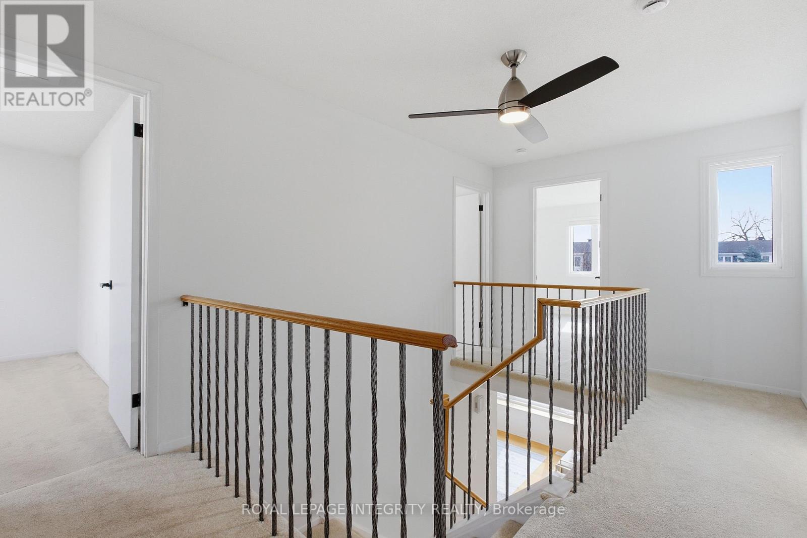 1019 Driftwood Crescent, Ottawa, Ontario  K1C 2N9 - Photo 20 - X12942354