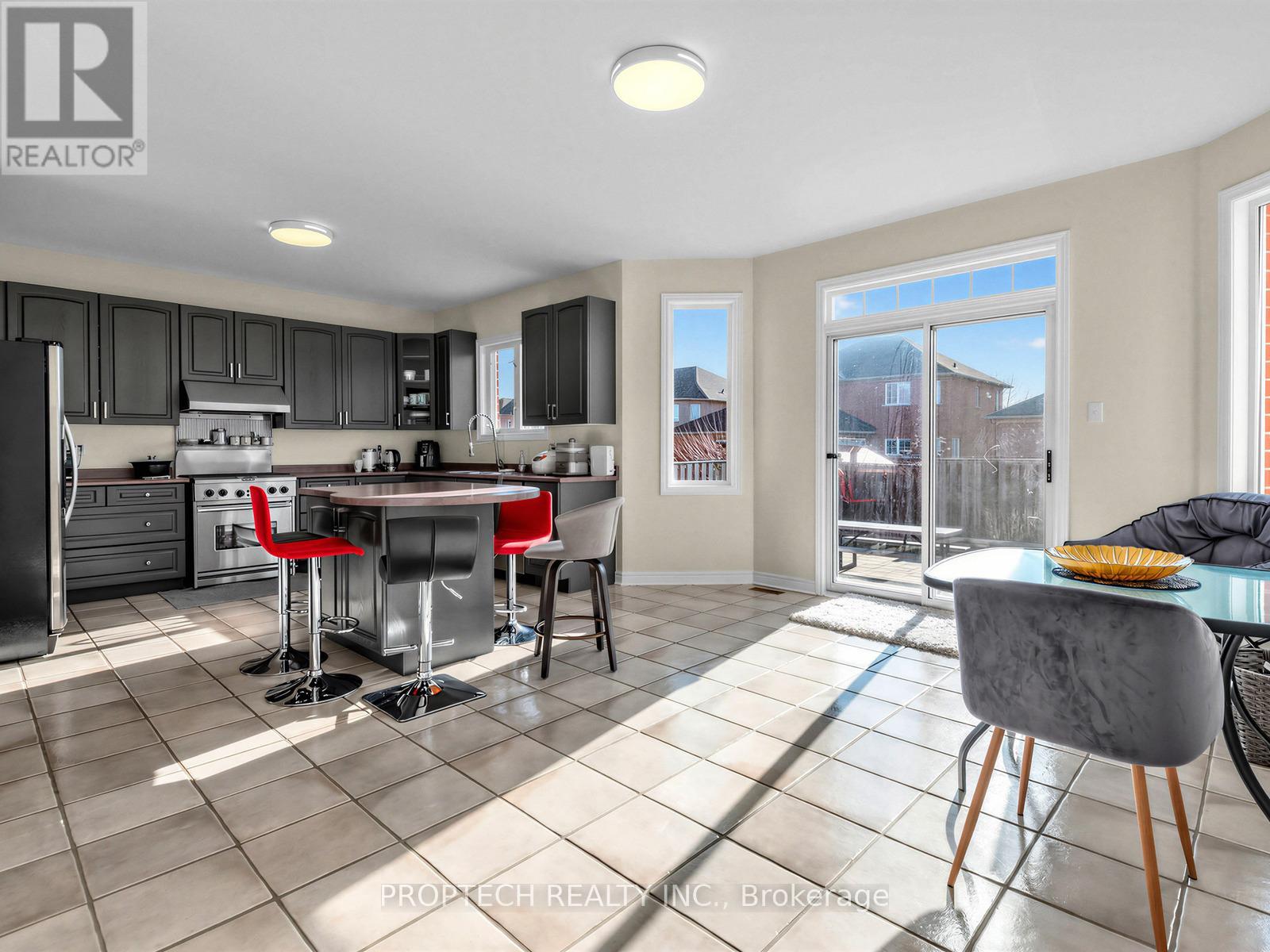 12 Houser Street, Markham, Ontario  L6E 1H8 - Photo 10 - N12942382