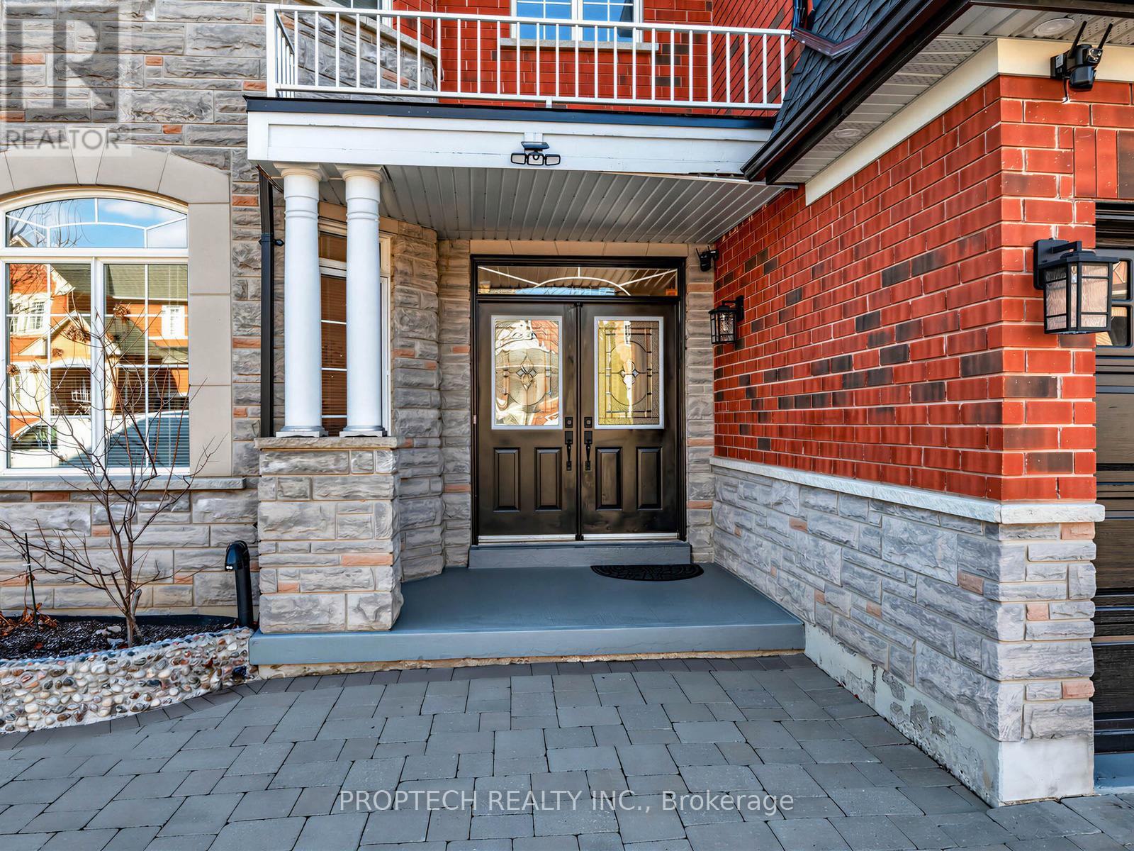 12 Houser Street, Markham, Ontario  L6E 1H8 - Photo 2 - N12942382