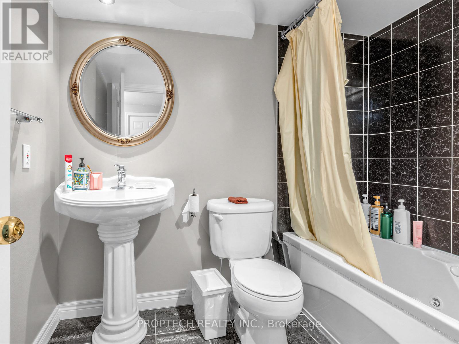 12 Houser Street, Markham, Ontario  L6E 1H8 - Photo 31 - N12942382