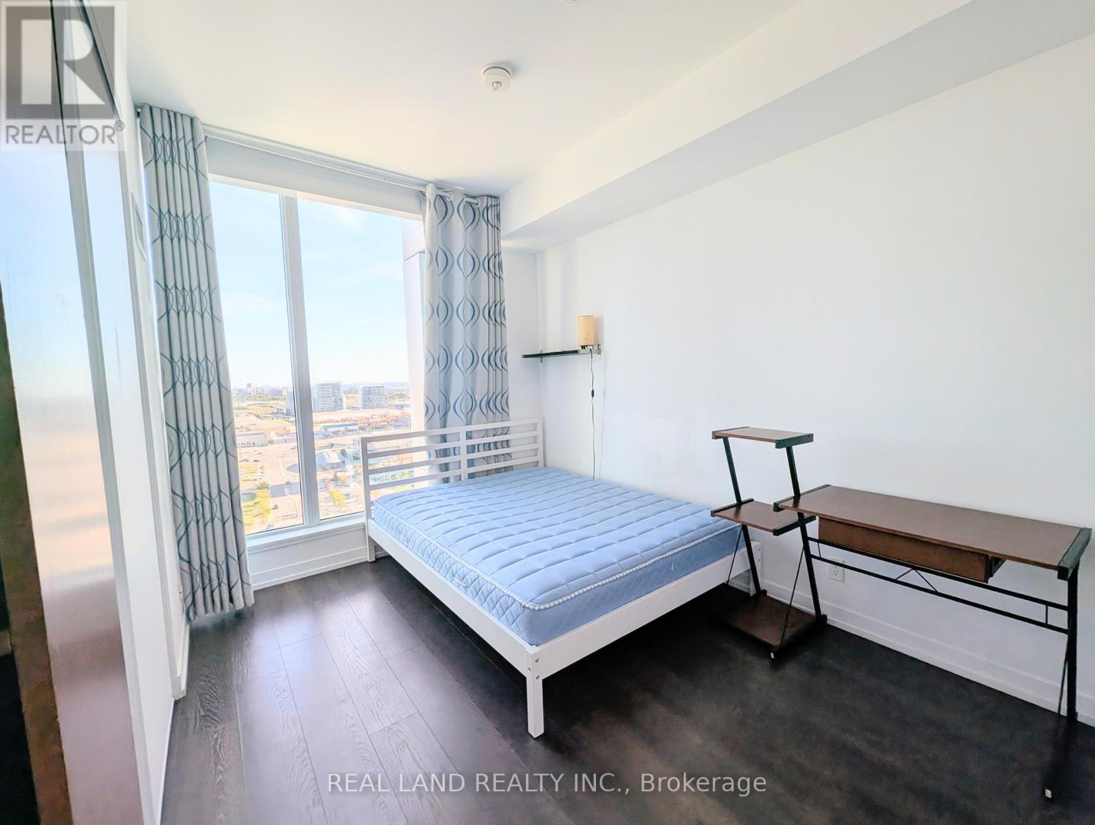 2206 - 950 Portage Parkway, Vaughan, Ontario L4K 0J7 - Photo 6 - N12942398