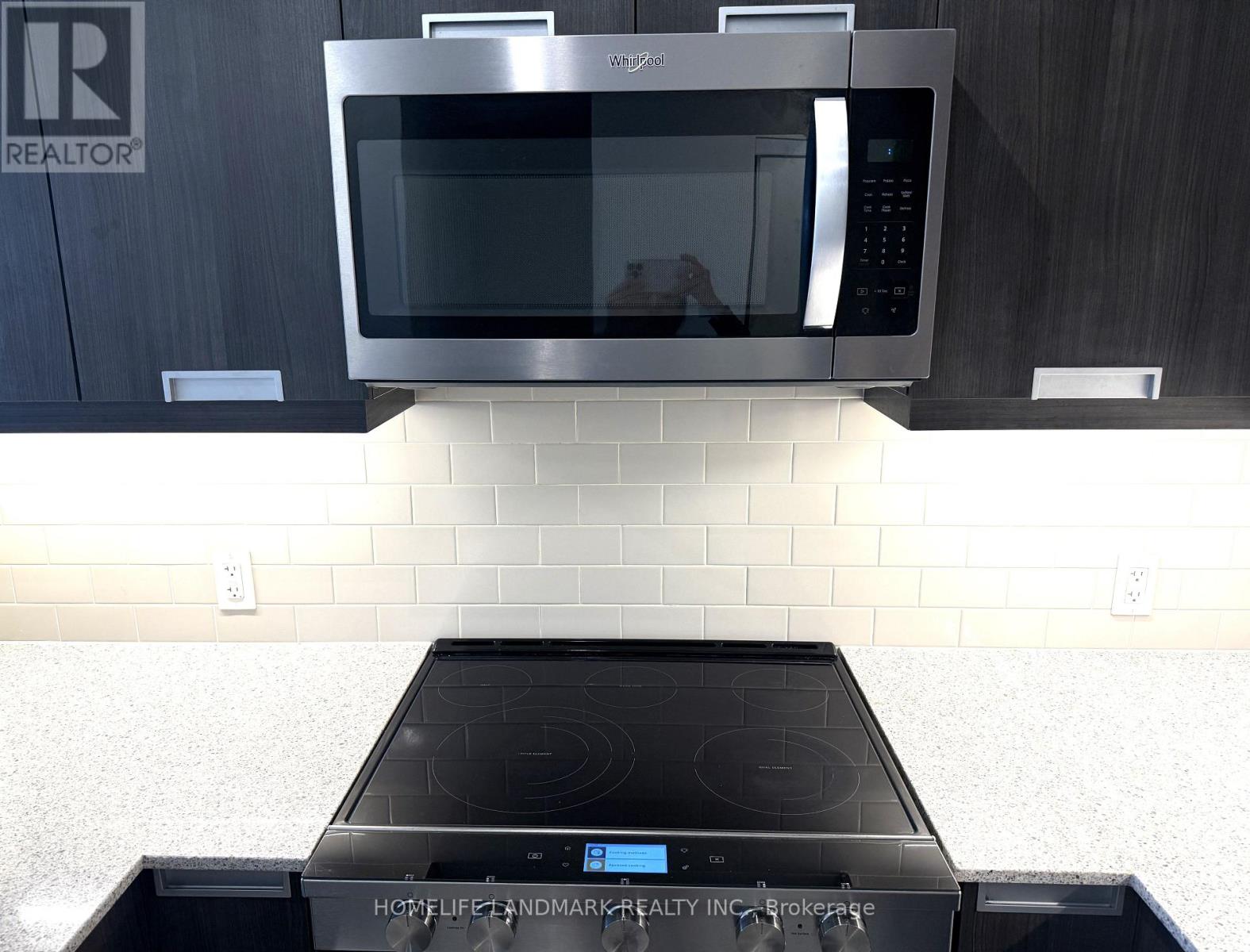 2618 - 35 Watergarden Drive, Mississauga, Ontario L5R 0G8 - Photo 13 - W12942352