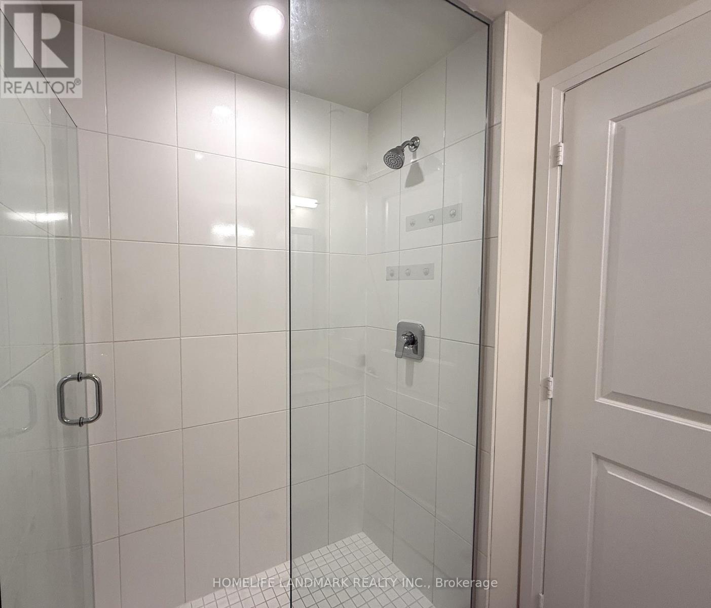 2618 - 35 Watergarden Drive, Mississauga, Ontario L5R 0G8 - Photo 20 - W12942352