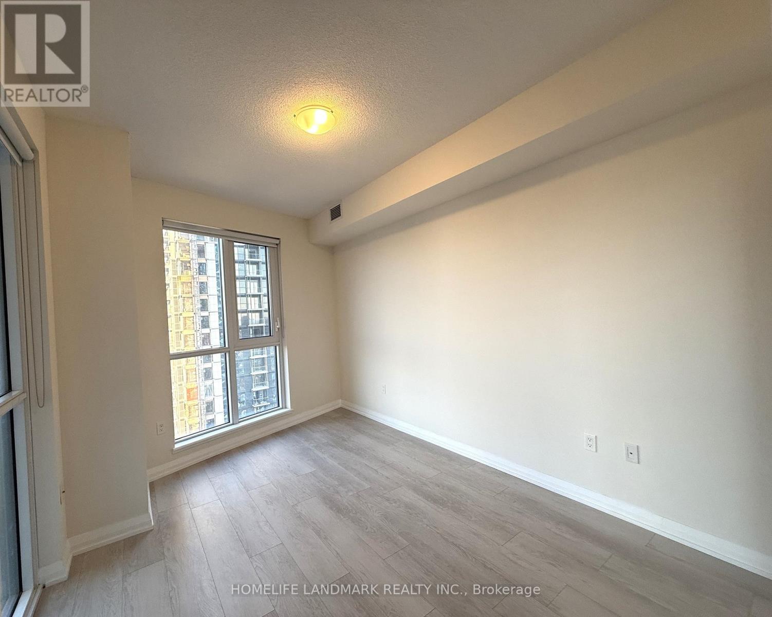 2618 - 35 Watergarden Drive, Mississauga, Ontario L5R 0G8 - Photo 22 - W12942352