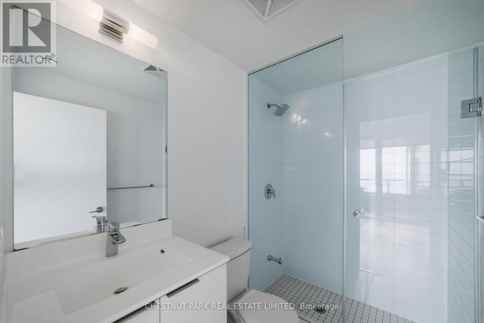 3416 - 30 Shore Breeze Drive, Toronto, Ontario  M8V 0J1 - Photo 11 - W12942362