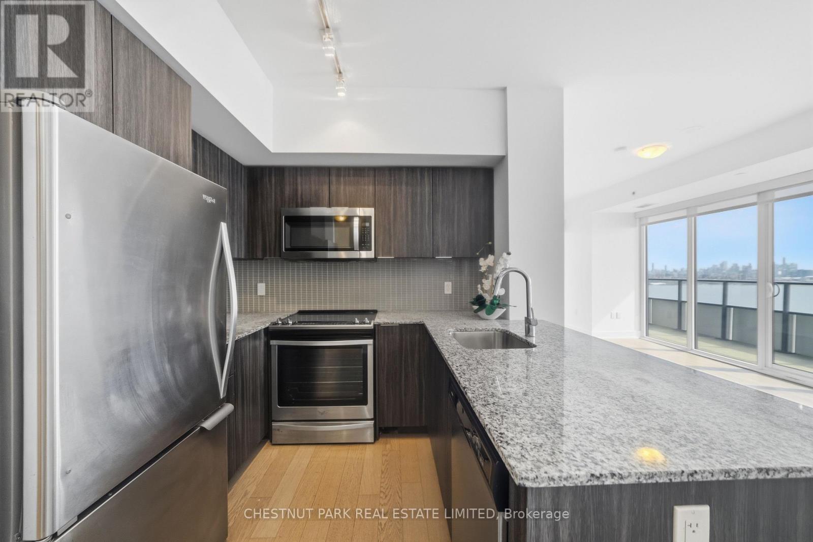 3416 - 30 Shore Breeze Drive, Toronto, Ontario  M8V 0J1 - Photo 3 - W12942362