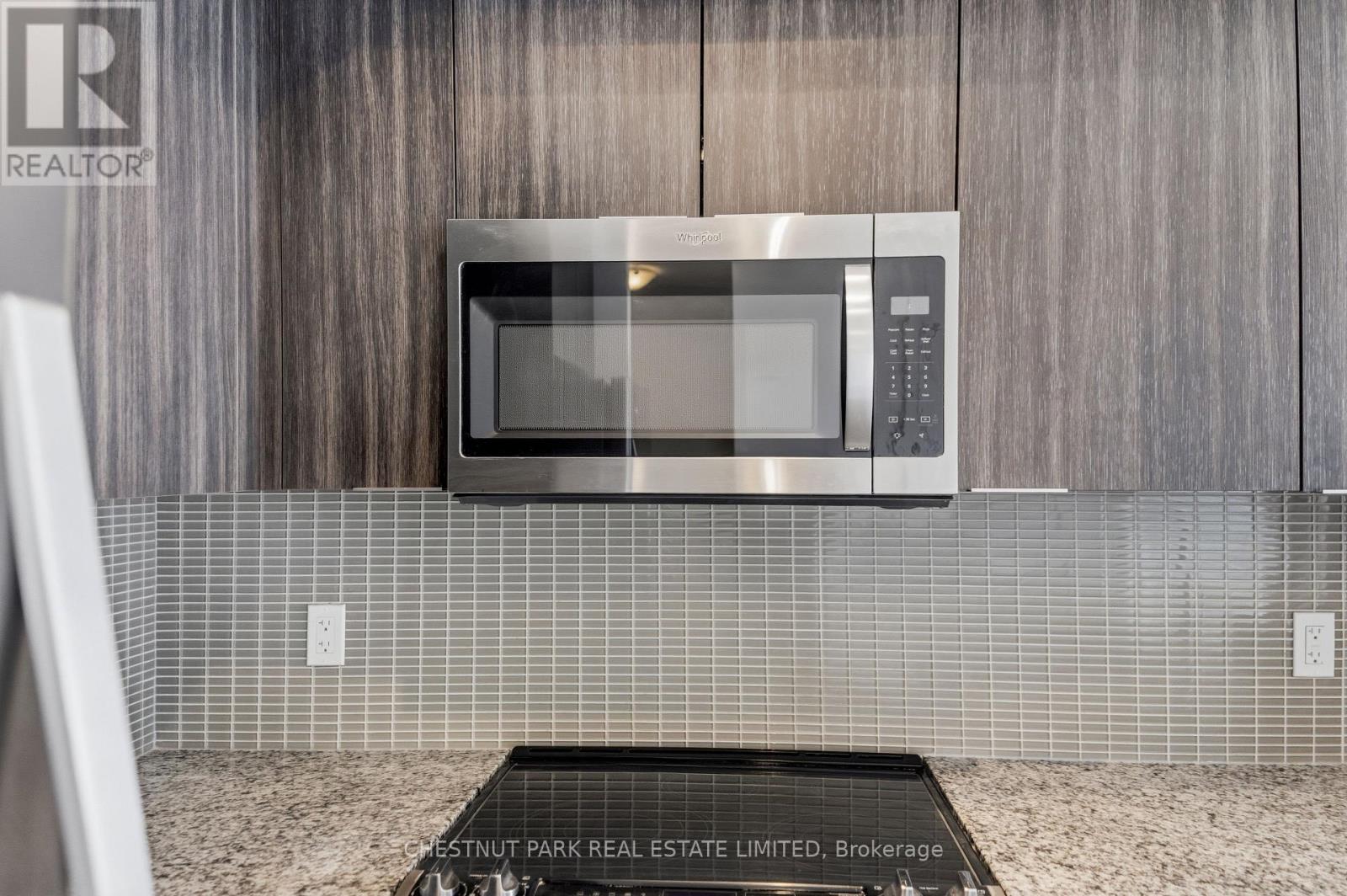 3416 - 30 Shore Breeze Drive, Toronto, Ontario  M8V 0J1 - Photo 6 - W12942362