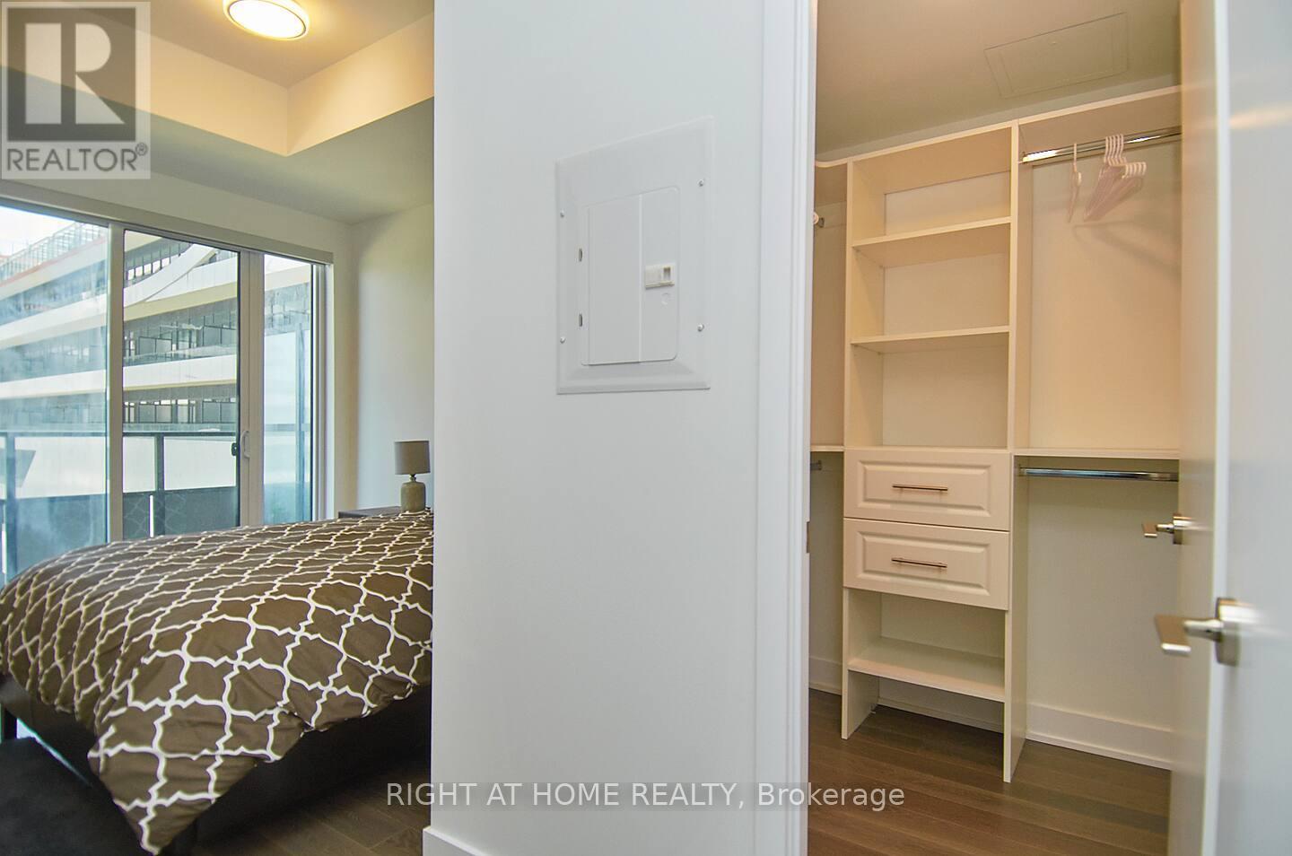 438 - 30 Shore Breeze Drive E, Toronto, Ontario  M8V 0J1 - Photo 17 - W12942364