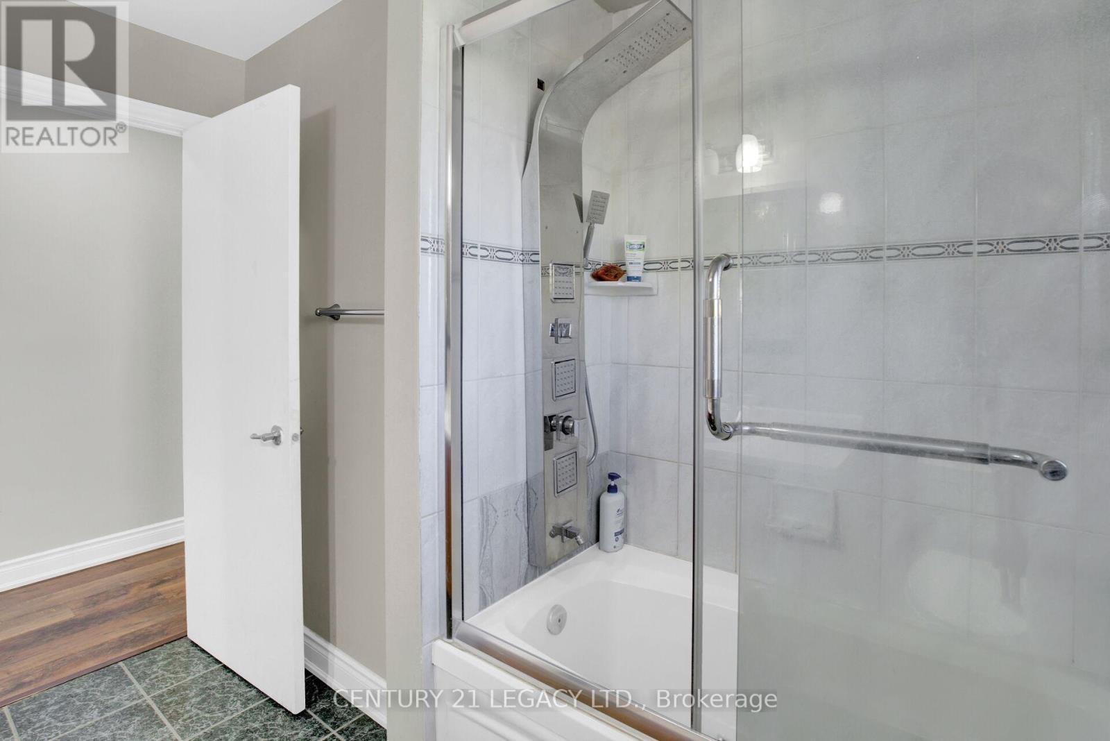 8182 Hornby Road, Halton Hills, Ontario  L0P 1E0 - Photo 17 - W12942370