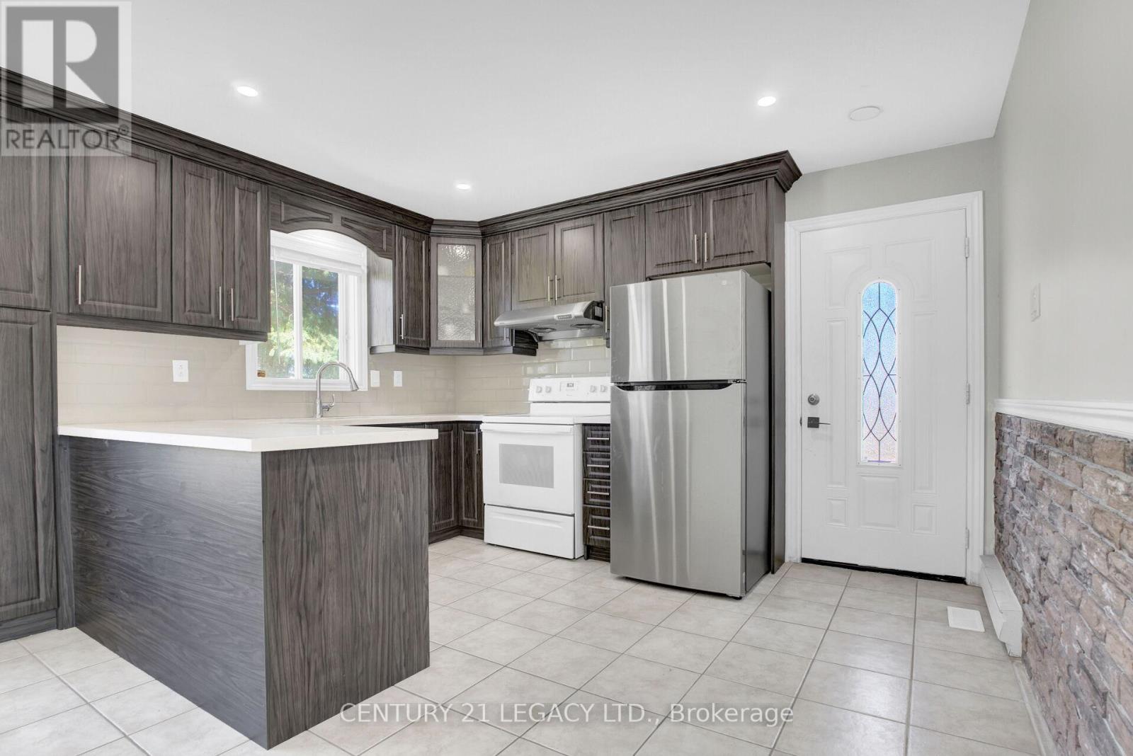 8182 Hornby Road, Halton Hills, Ontario  L0P 1E0 - Photo 8 - W12942370