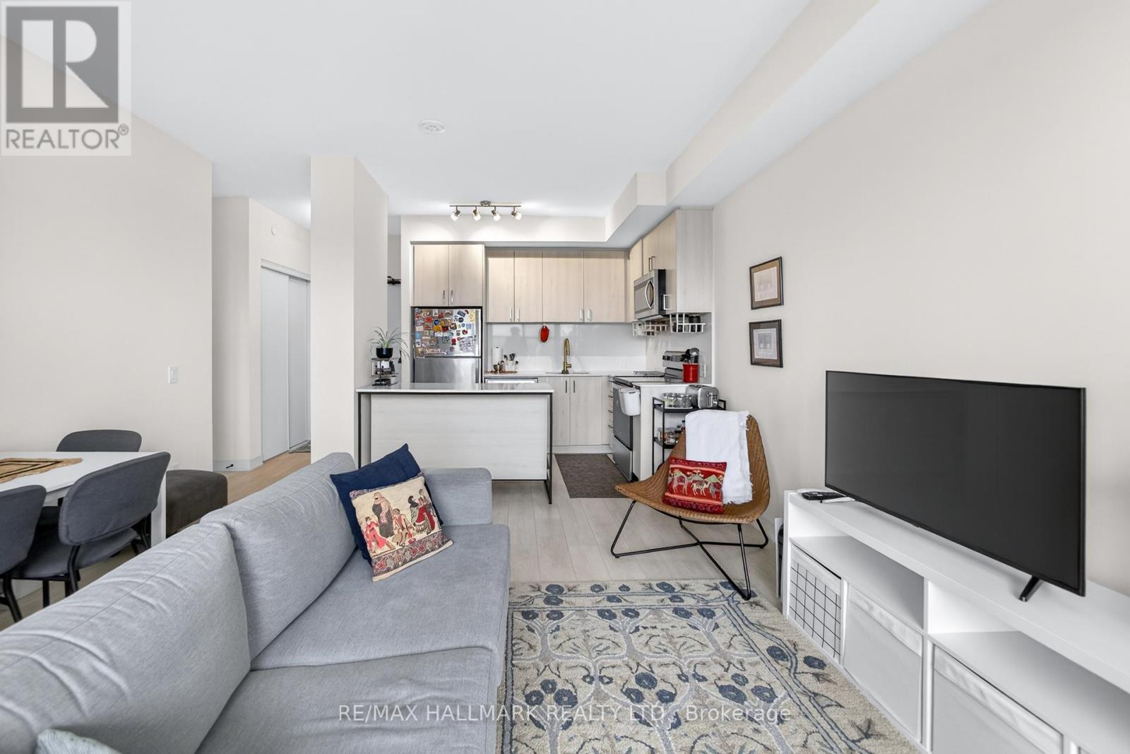 1605 - 8010 Derry Road W, Milton, Ontario  L9T 9N3 - Photo 11 - W12942408