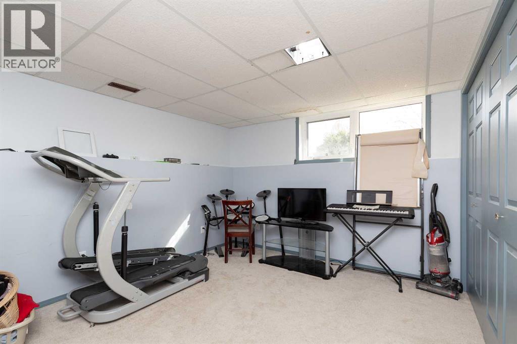 520 Maple Crescent, Picture Butte, Alberta  T0K 1V0 - Photo 23 - A2297894