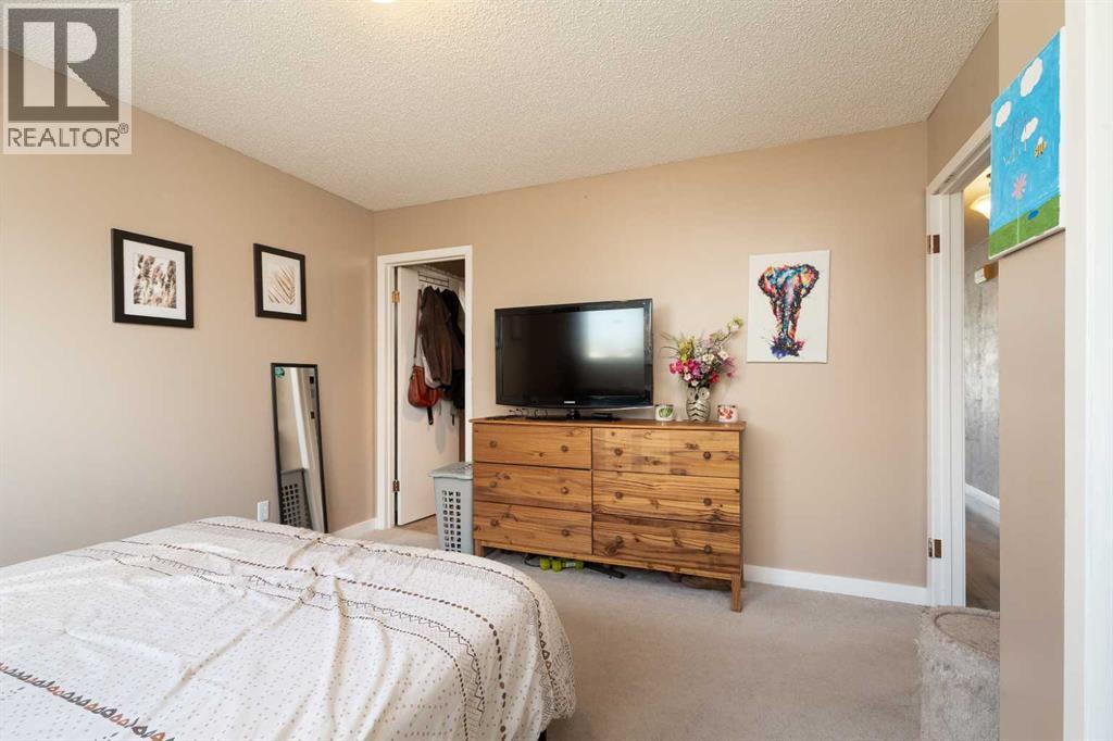 520 Maple Crescent, Picture Butte, Alberta  T0K 1V0 - Photo 13 - A2297894