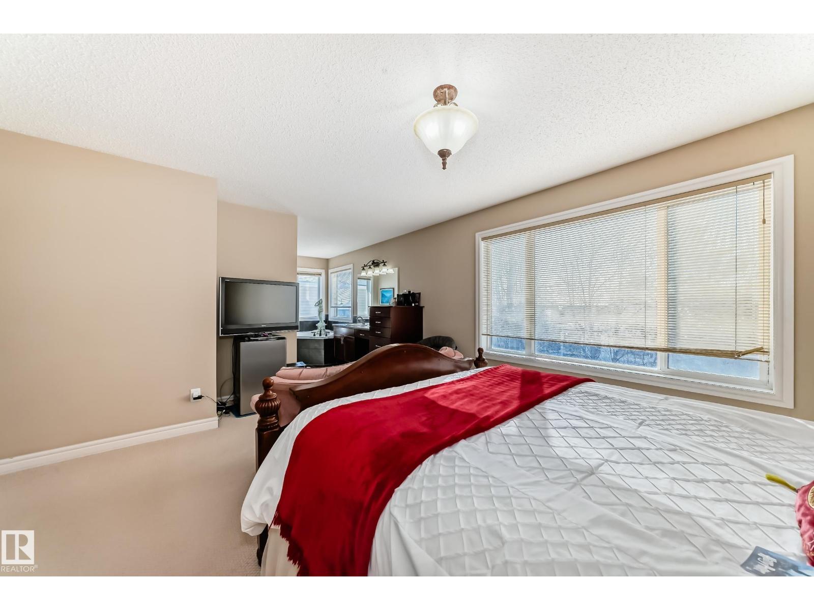 3711 163 Av Nw, Edmonton, Alberta  T5Y 0H9 - Photo 34 - E4477260