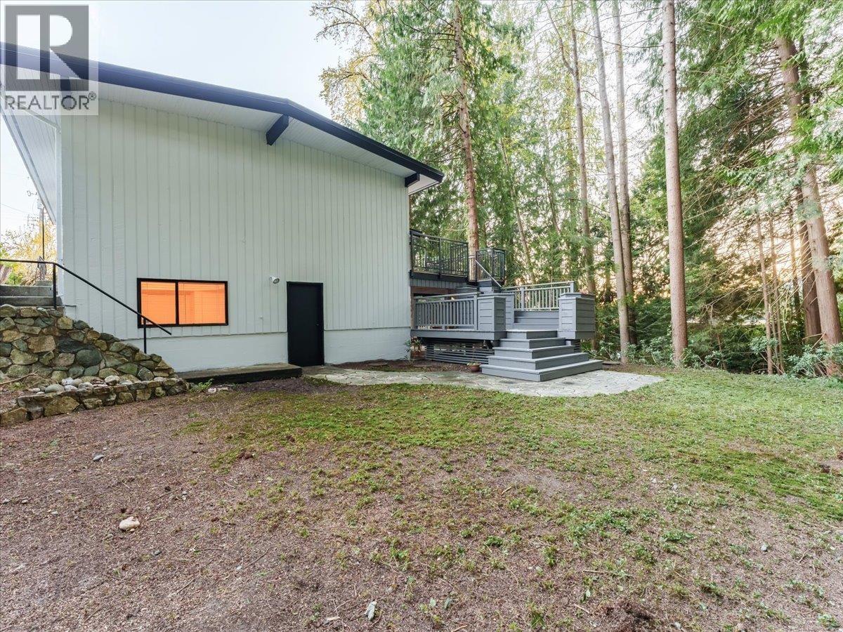 868 Prospect Avenue, North Vancouver, British Columbia  V7R 2M3 - Photo 36 - R3105731