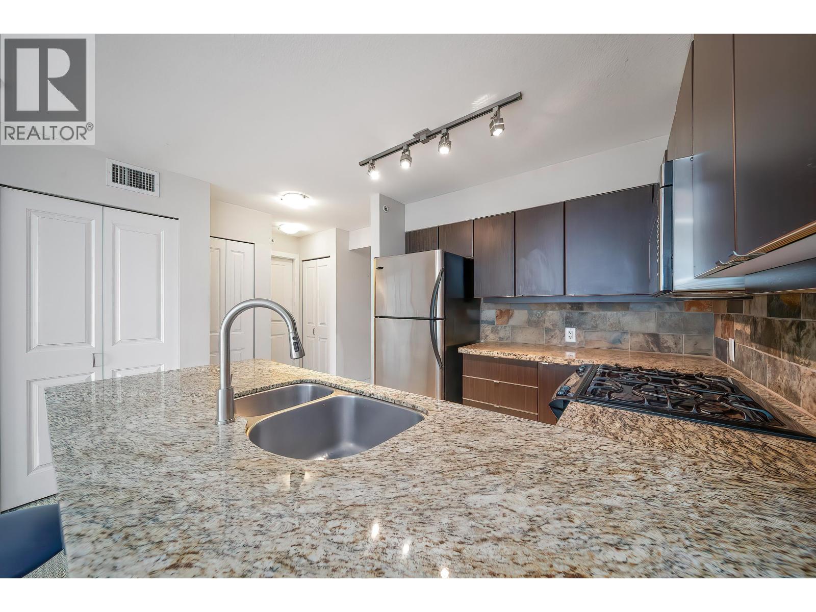 1208 6068 No. 3 Road, Richmond, British Columbia  V6Y 4M7 - Photo 9 - R3102556