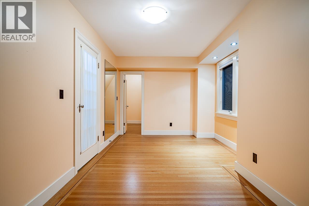 310 Ash Street, New Westminster, British Columbia  V3M 3M6 - Photo 19 - R3105611