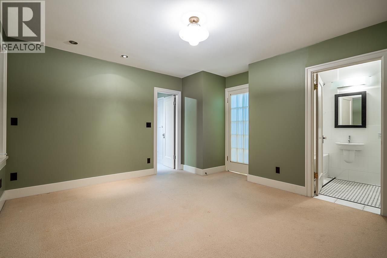 310 Ash Street, New Westminster, British Columbia  V3M 3M6 - Photo 10 - R3105611