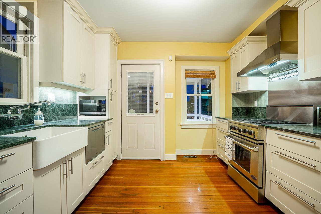 310 Ash Street, New Westminster, British Columbia  V3M 3M6 - Photo 16 - R3105611